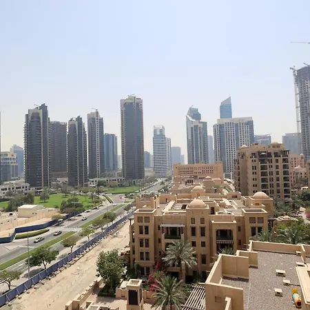 Higuests - Charming Apt With Private Balcony Near Dubai Mall Exterior photo