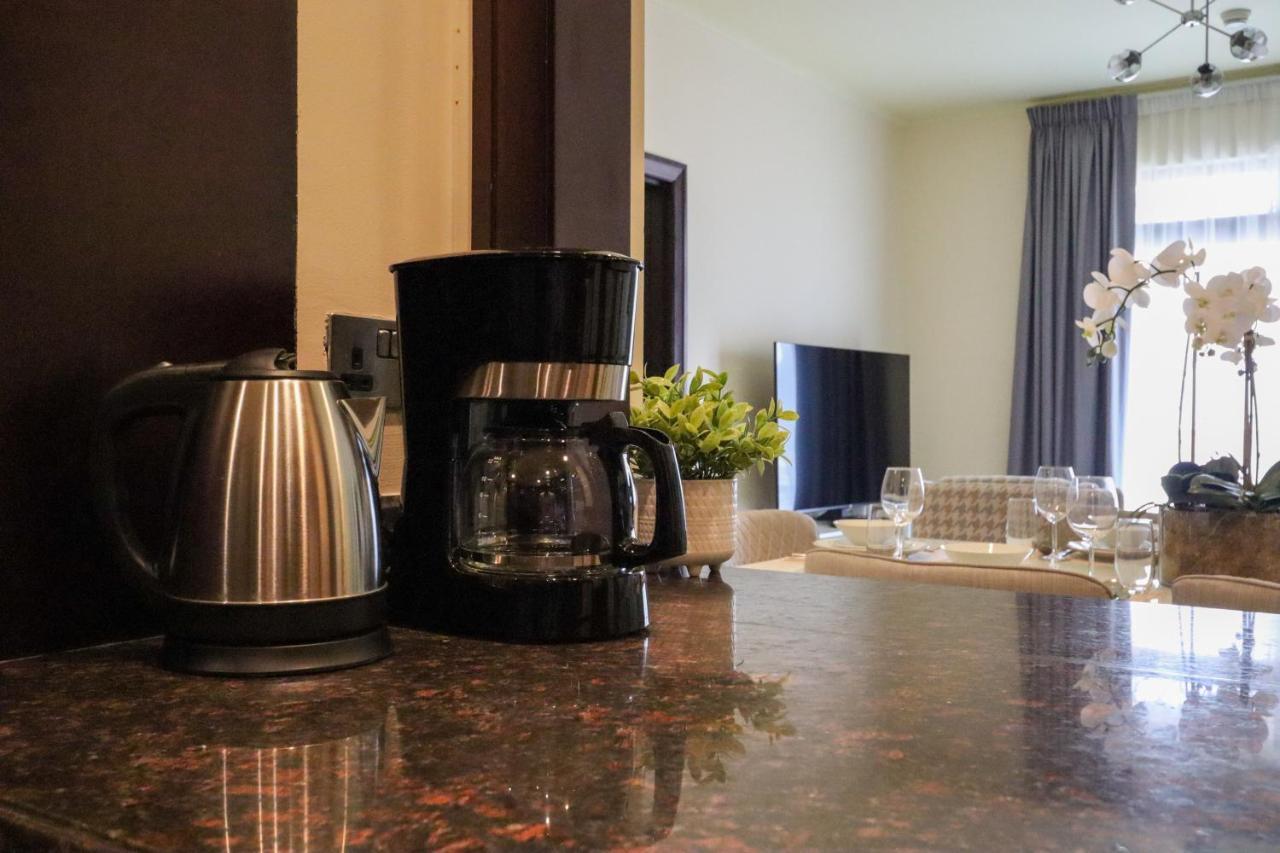 Апартаменты Higuests - Charming With Private Balcony Near Mall