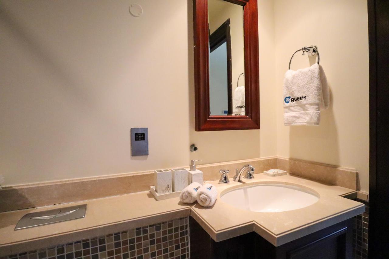 Higuests - Charming With Private Balcony Near Mall Апартаменты *